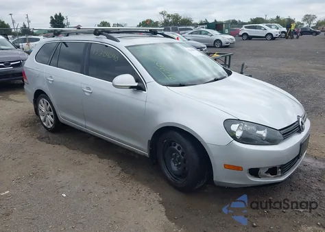 2013 Volkswagen Jetta Sportwagen 2.0L Tdi z USA, uszkodzony, nr VIN 3VWPL7AJ5DM672867